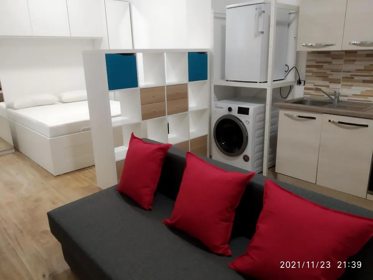 Poema Apartment カザレッキオ・ディ・レーノ
